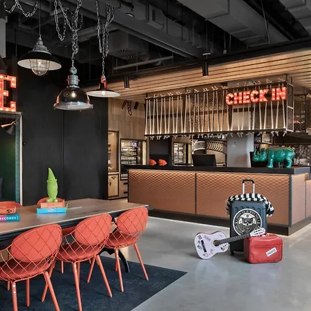 Moxy 3* Bremen